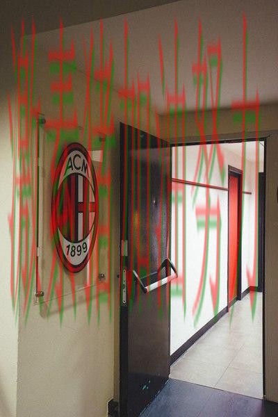 AC米兰更衣室氛围成焦点